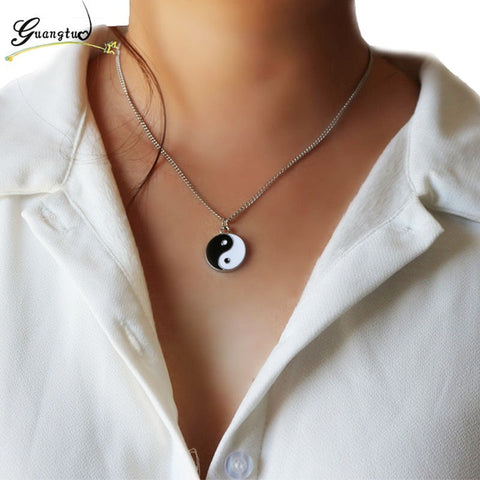 2019 Fashion Heart Leaf Star Moon Necklace Crystal Pendant Necklace Chain Round Coin Women Statement Jewelry Wholesale Necklaces