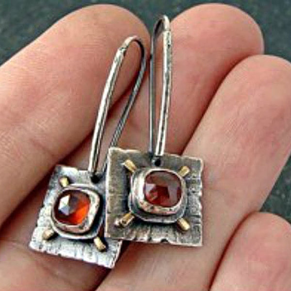 Vintage Antique Silver Color Square Earring Charm Pendant Bohemian Punk Drop Red Earrings for Women Creative Jewelry O3D239