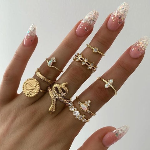 Doocna 20 Style Bohemia Crown Shell Flowers Snake Heart Hollow Geometric Animal High Quality Rings Sets Women Men Party Jewelry