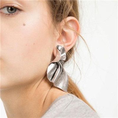 Docona Trendy Metal Gold Silver Star Flower Geometry Butterfly Big Long Drop Dangle Earrings for Women Party Jewelry Brincos