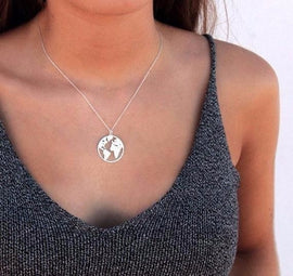 World Map Necklace Globetrotter Gold Map Pendant World Choker Map Crescent Moon Necklaces&Pendants Dainty Pendants For Women